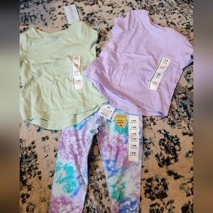 Pastel T-Shirts and Tie-Dye Leggings Set